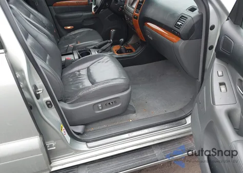 2003 Lexus Gx 470 z USA, uszkodzony, nr VIN JTJBT20X130008912